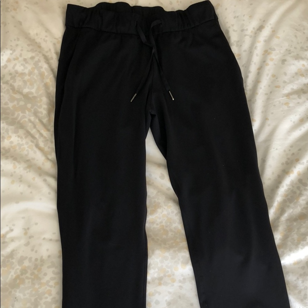 Black lulu lemon pants/joggers
